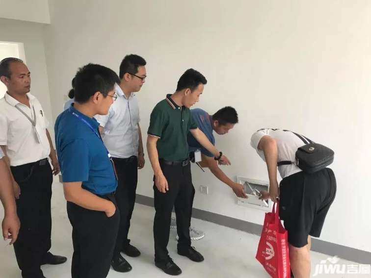 江南烟雨断桥殇